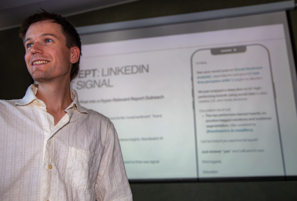 Professional presenting LinkedIn strategy and growth systems